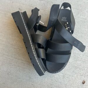 Black Women's Sandals